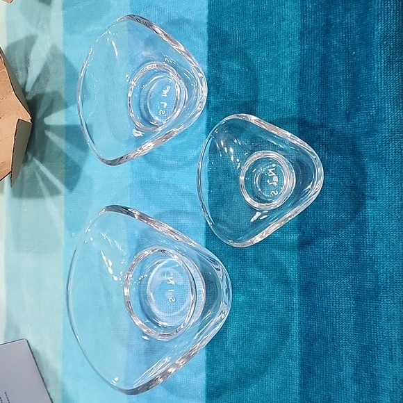 NIB SIN Urch glass decorative bowls (set of 3) - Picture 7 of 13